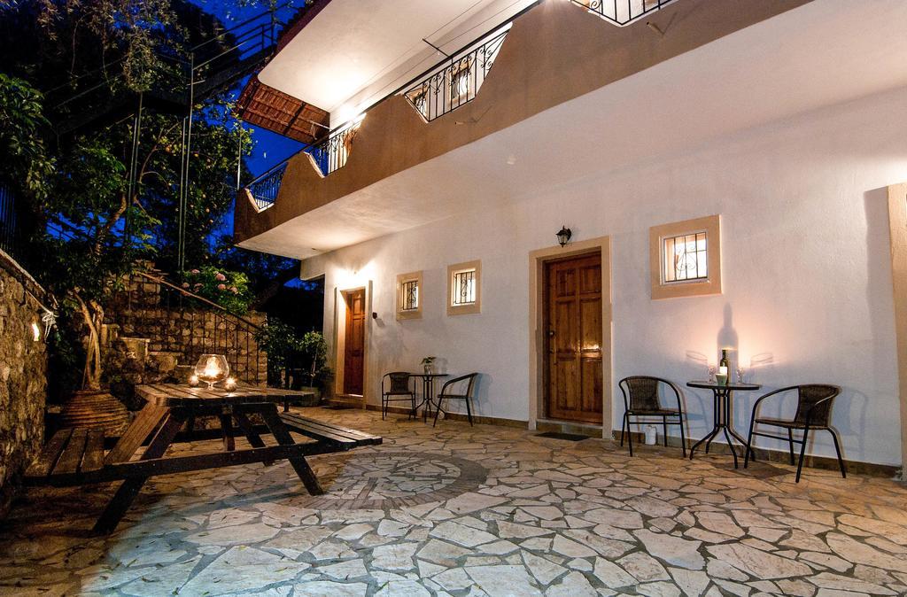 Hotel Rizos Bay Sarakiniko Sarakiniko  Exterior foto