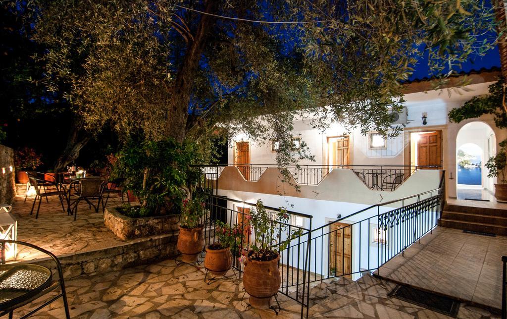 Hotel Rizos Bay Sarakiniko Sarakiniko  Exterior foto