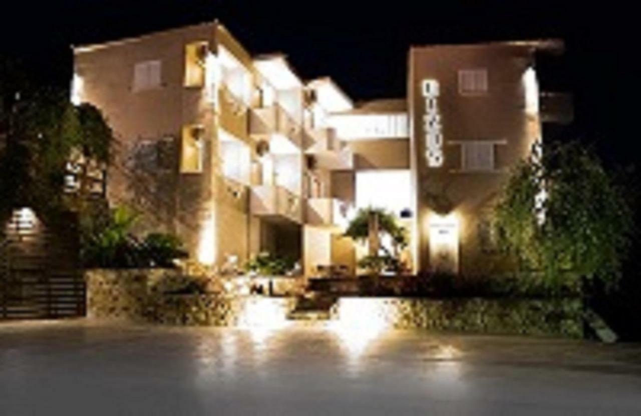 Hotel Rizos Bay Sarakiniko Sarakiniko  Exterior foto